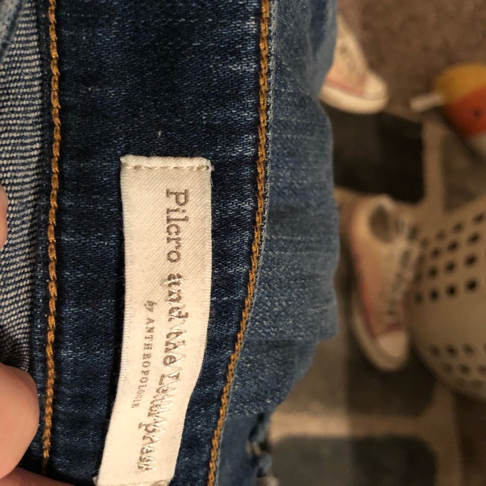 Ladies jeans size 25 High Rise Skinny